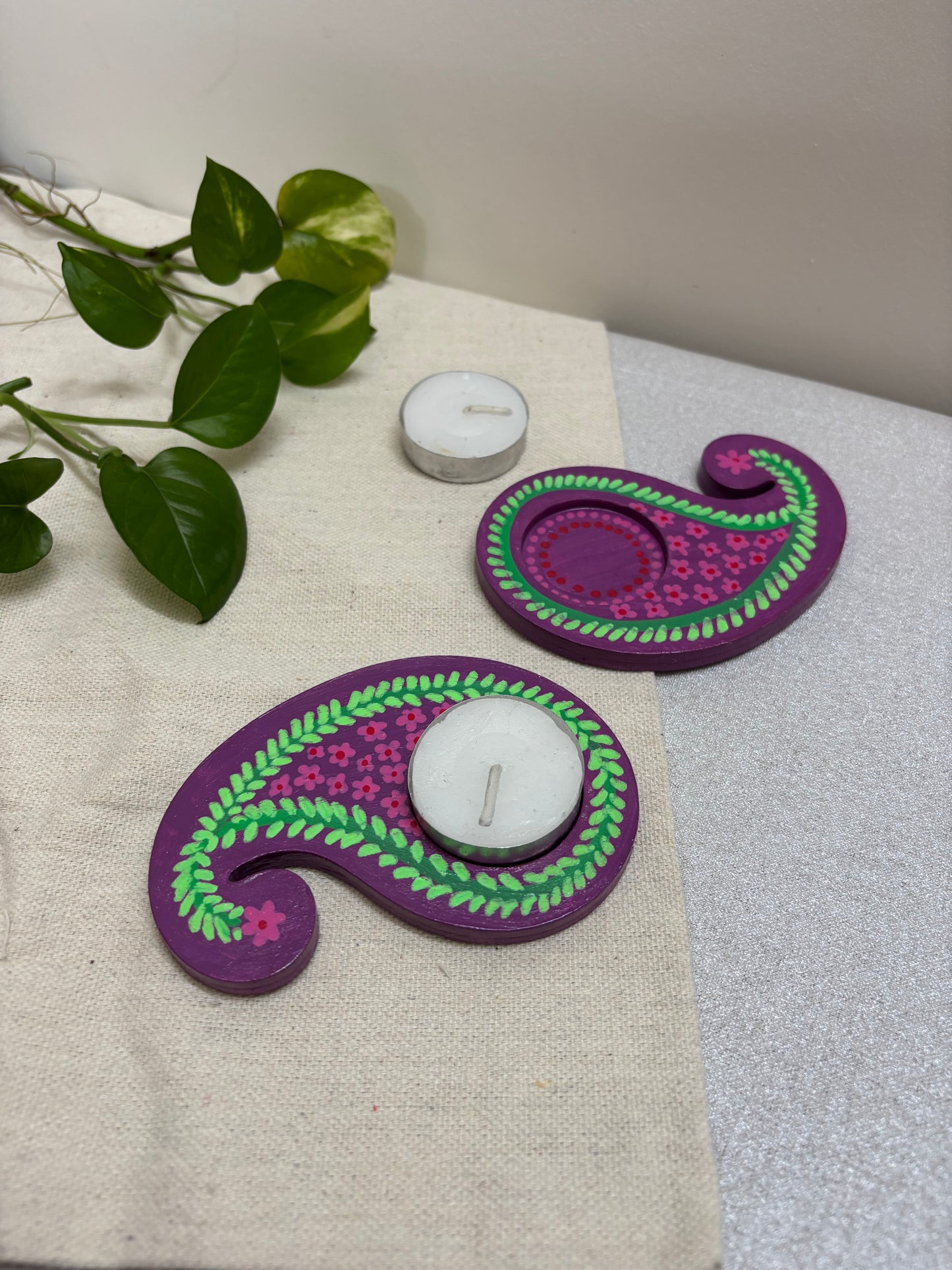 Manjari Hand-Painted Paisley Tea Light Holders