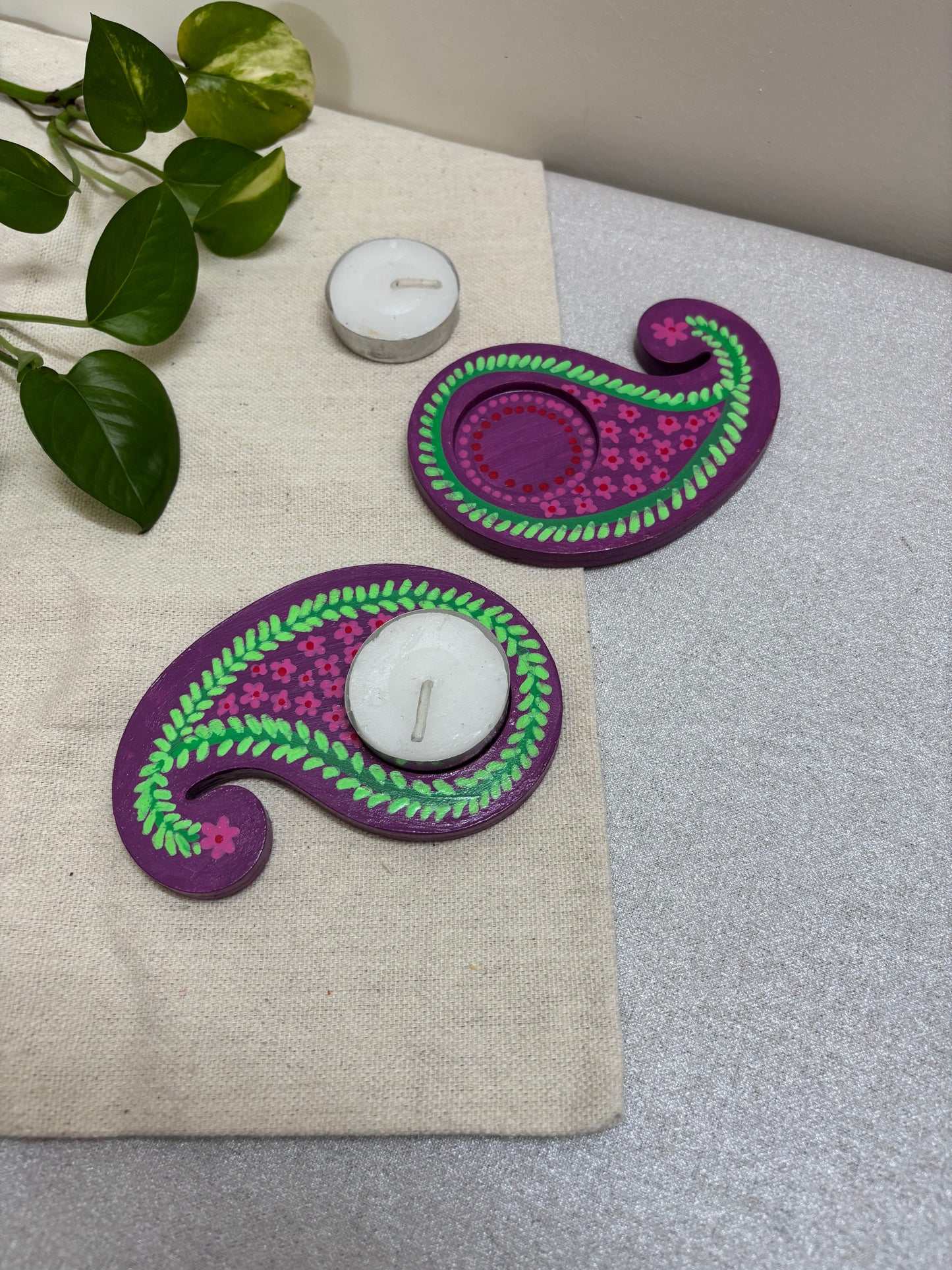 Manjari Hand-Painted Paisley Tea Light Holders