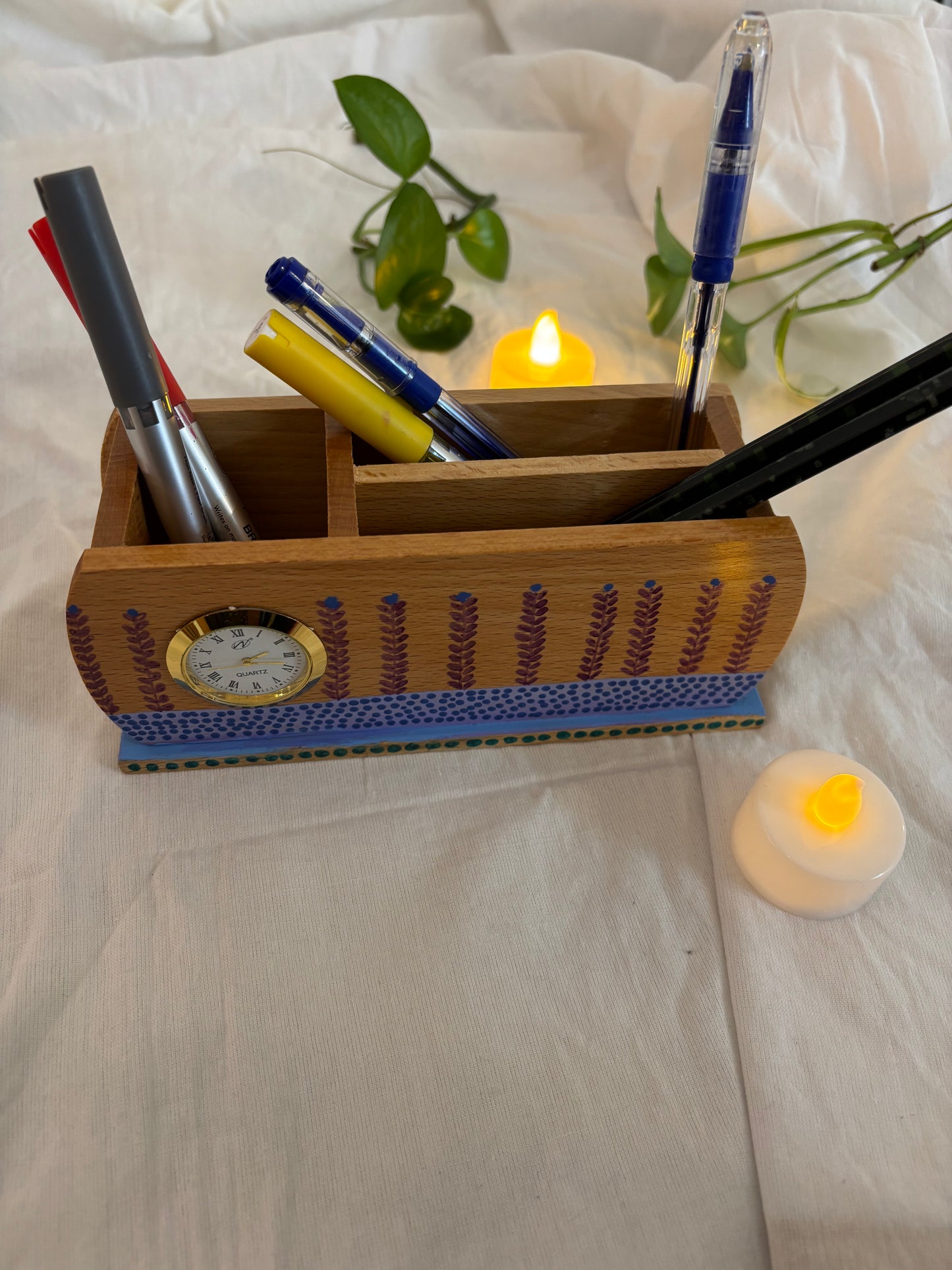 Reva – Hand-painted Wooden Desk Organizer