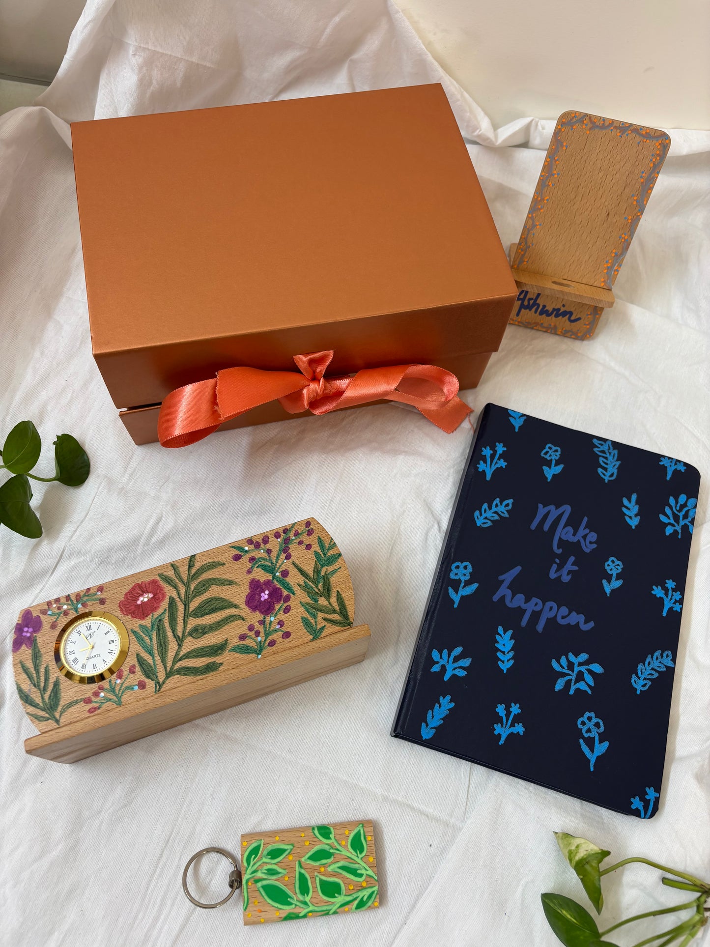 Signature Desk | Hand-Painted & Personalised