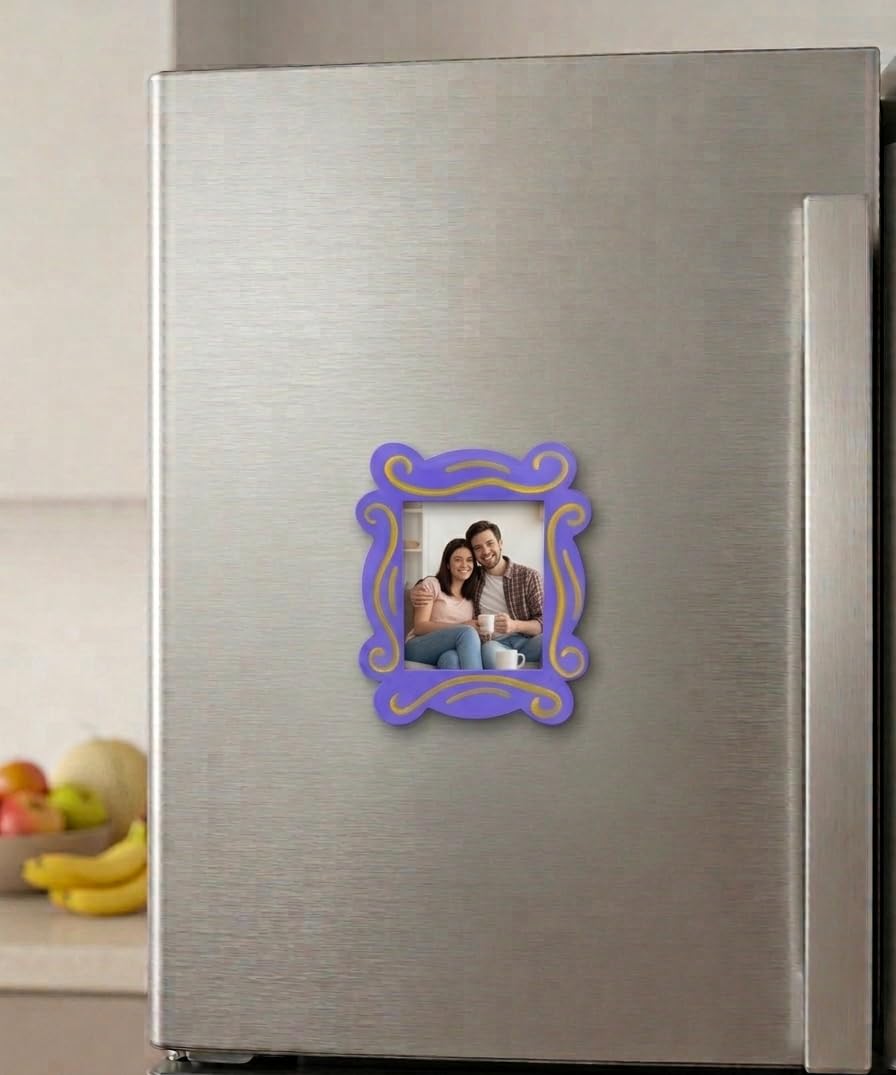 'F.R.I.E.N.D.S. Frame' polaroid fridge magnet