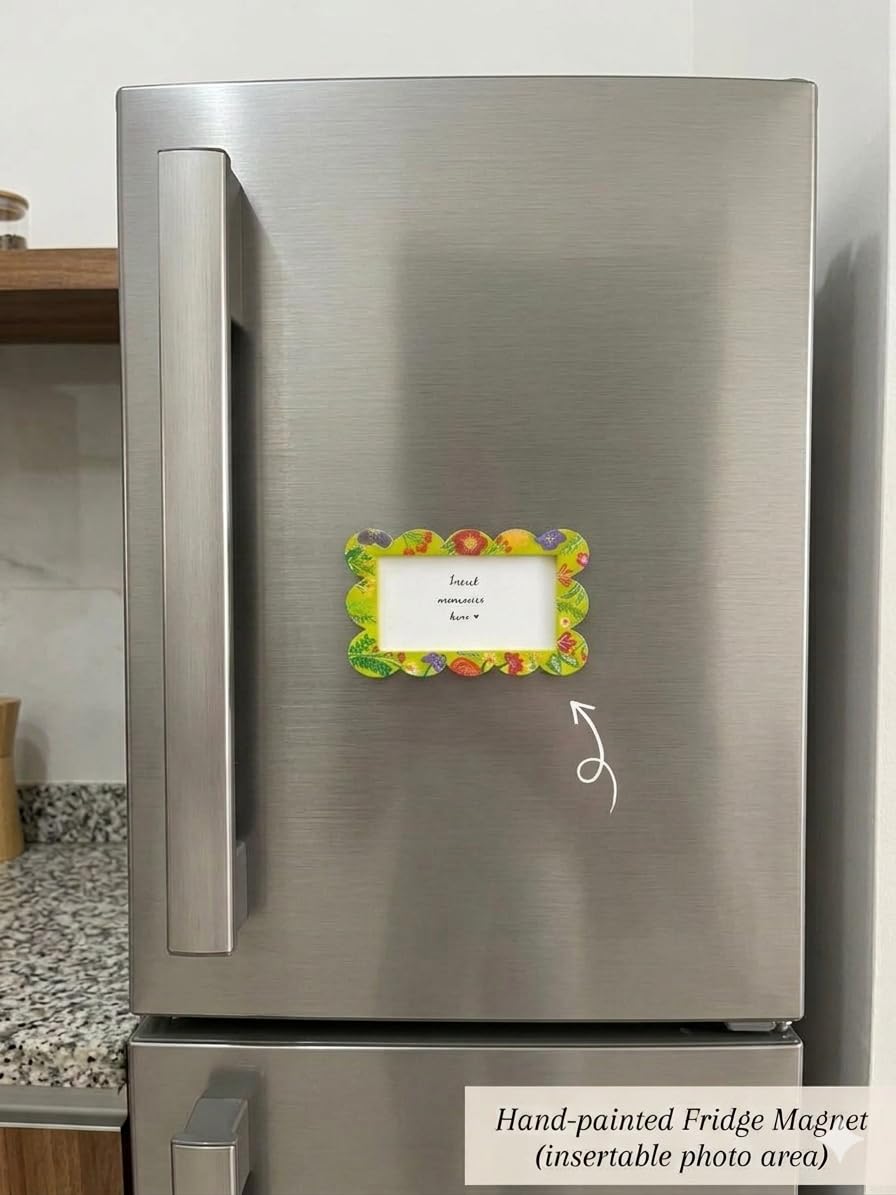 Green Scalloped Polaroid Fridge Magnet