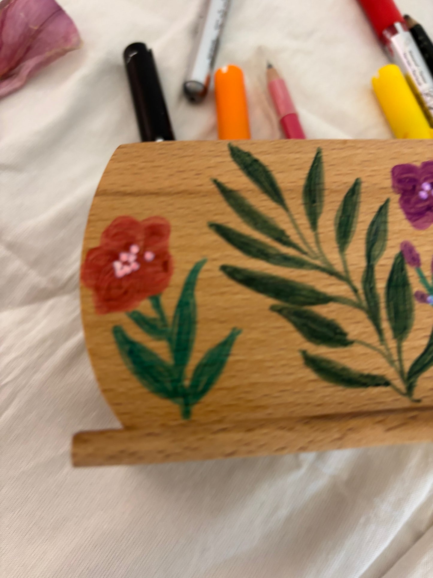 Vanya - Hand-Painted Wooden Pen stand