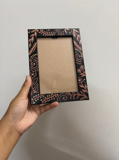 Kajal Hand-Painted Photo Frame
