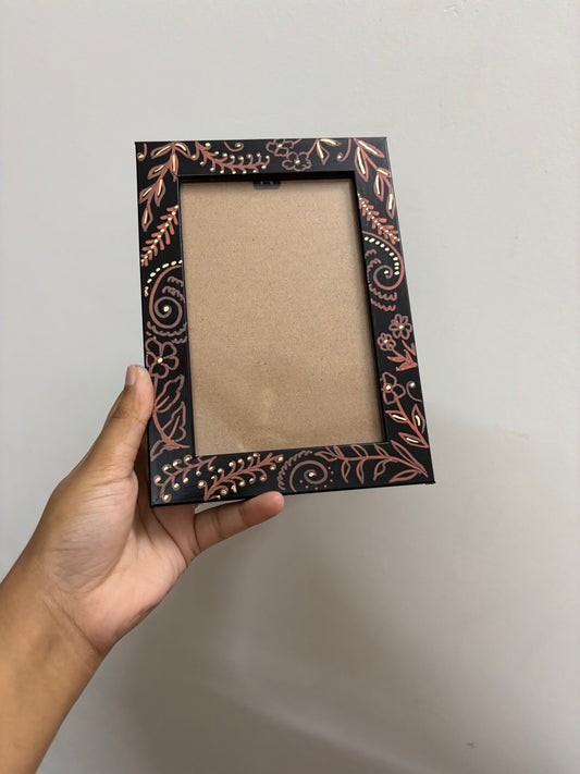 Kajal Hand-Painted Photo Frame